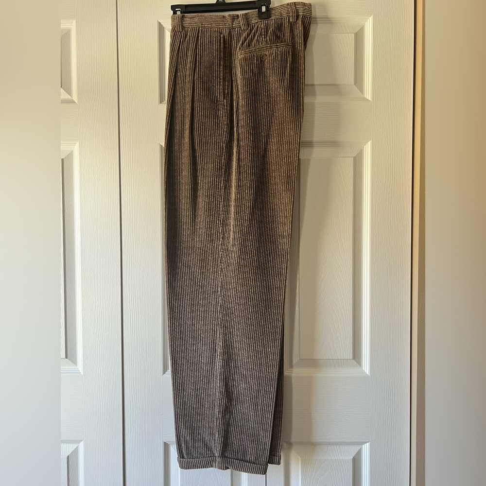 Chereskins Men's Casual Brown Corduroy Pants Sz 34X34